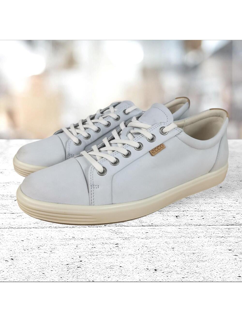 ECCO SOFT  WOMEN'S GREY NUBUCK LACE UP SNEAKER SIZE 11